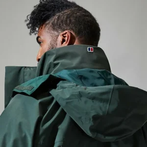 Men's Long Cornice InterActive Jacket - Dark Green^Berghaus Shop