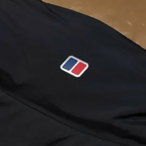 Women's Arkos Reflect Crop Down Jacket - Dark Green/Black^Berghaus Outlet