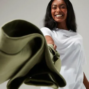 Women's Boyfriend Logo Short Sleeve Tee Pure White^Berghaus Best