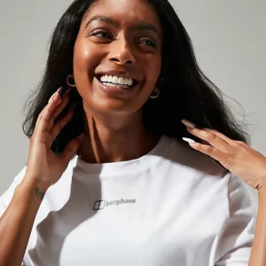 Women's Boyfriend Logo Short Sleeve Tee Pure White^Berghaus Best