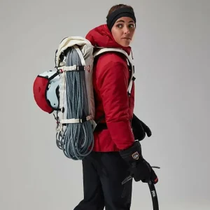 Women's MTN Seeker MW Synthetic Hoody - Dark Red/Red^Berghaus Shop