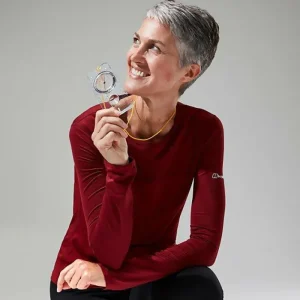 Women's Voyager Tech Tee Long Sleeve Crew -Red^Berghaus Store